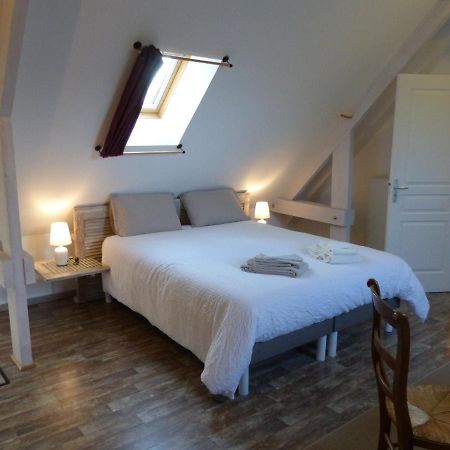 Cottage Des Mezieres Saint-Germain-sur-Ay Buitenkant foto